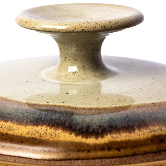 Studio Art Pottery Casserole Dish w/ Lid, Signed, Hand Thrown, Unique Earth Tone - Picture 2 of 8